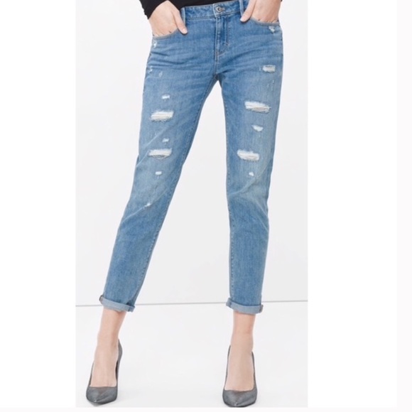 White House Black Market Denim - WHBM The Girlfriend Chain Distressed Jeans Size 6